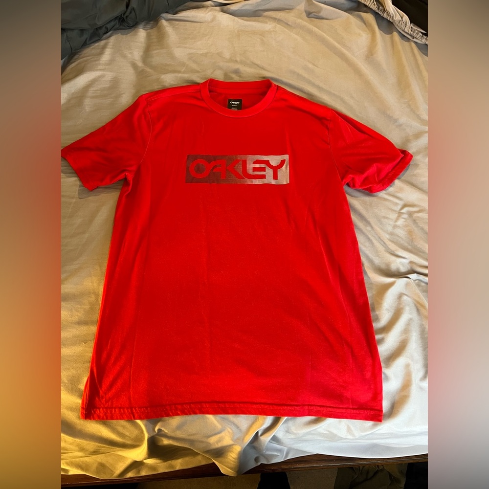 Oakley Vibrant Red Short Sleeve Tee